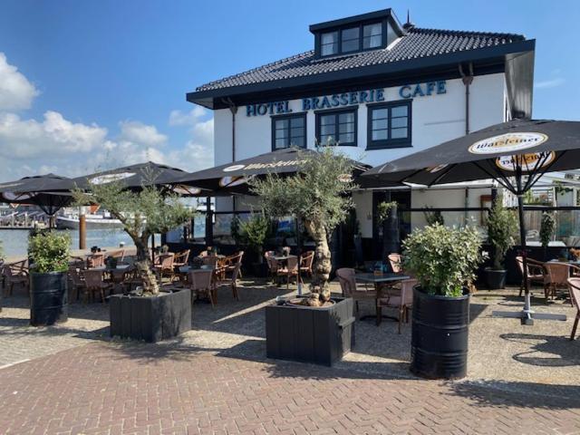 Havenhotel At Sea Texel Oudeschild Exterior foto